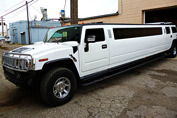 metro Detroit's luxury limousine and party bus rental